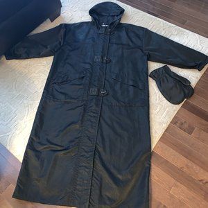 Linda Lundstrom LaParka Black Nylon Shell Coat and Matching Mittens